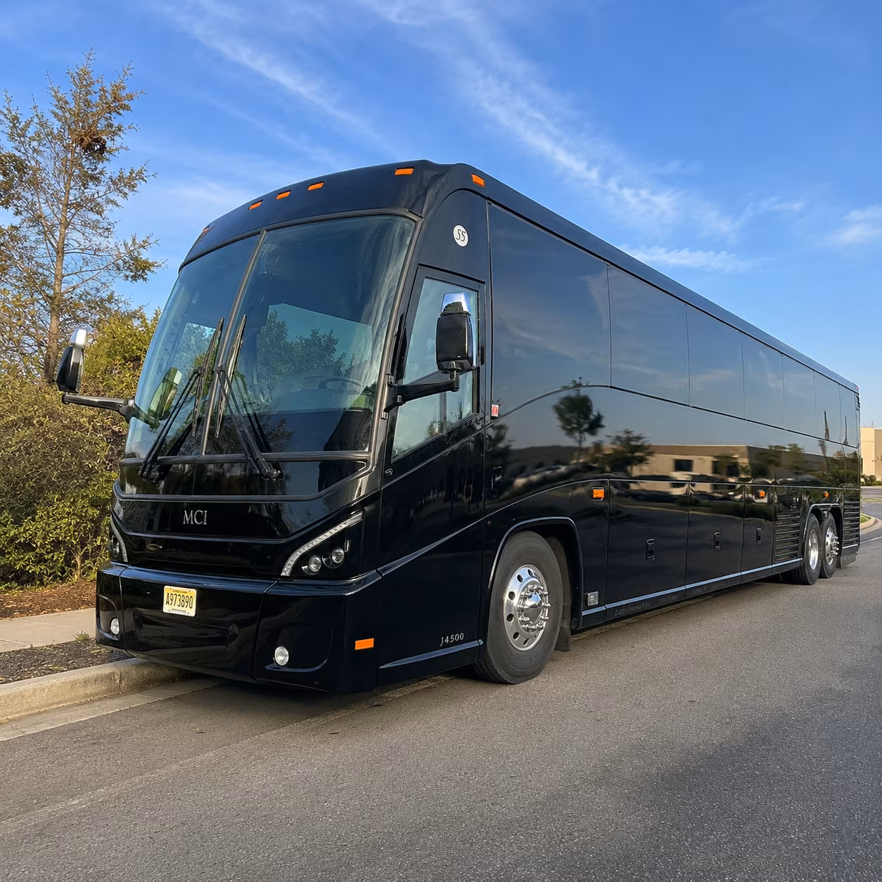 Lansing Airport Shuttle & Transportation party bus exterior
