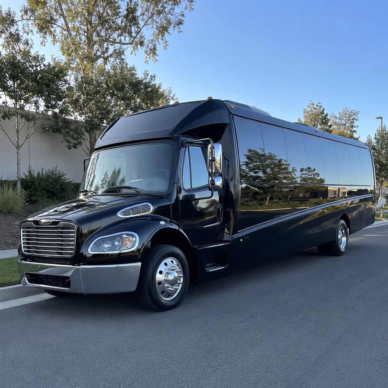 Wyoming Wedding Transportation & Shuttle Service